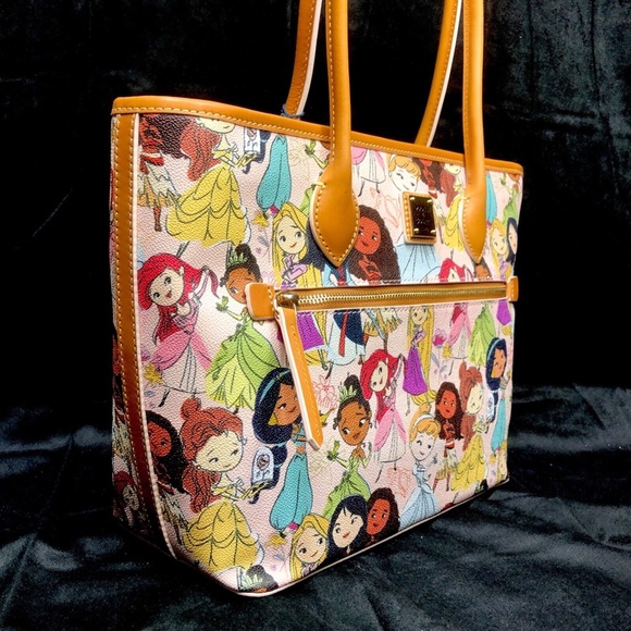 2022 Disney Parks Dooney & Bourke Animators Multi Princess Tote Bag (B) - NWT - Picture 3 of 8